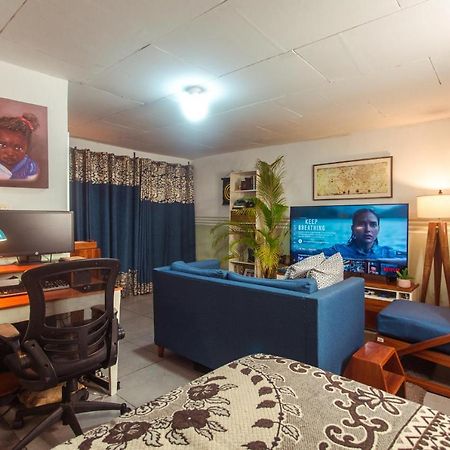 Palm Springs Bed & Breakfast Bed and Breakfast Limbe Εξωτερικό φωτογραφία